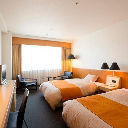 Hotel Granmirage Uozu Esterno foto