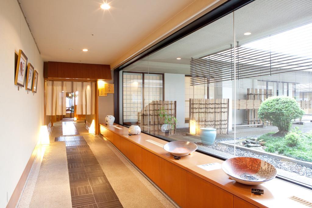 Hotel Granmirage Uozu Esterno foto