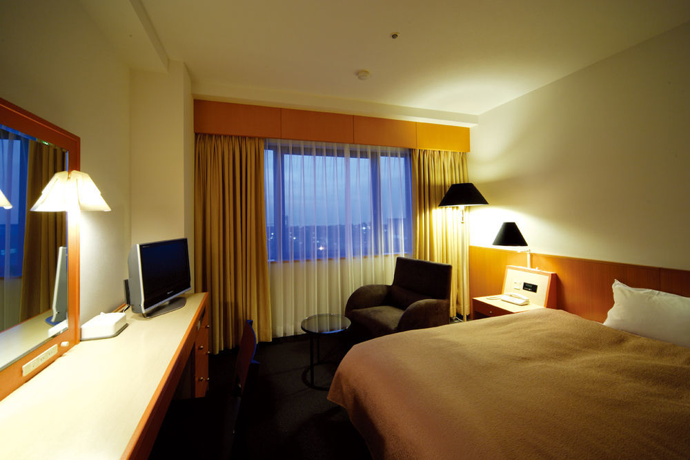 Hotel Granmirage Uozu Esterno foto