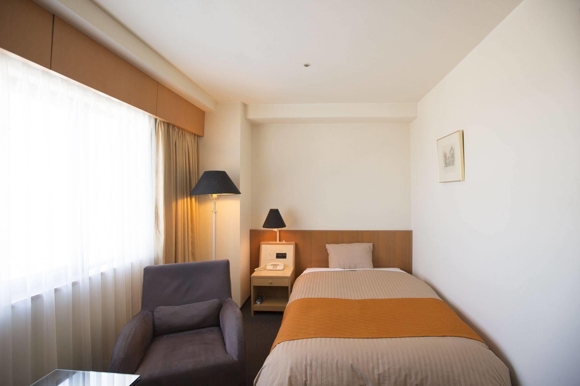 Hotel Granmirage Uozu Esterno foto
